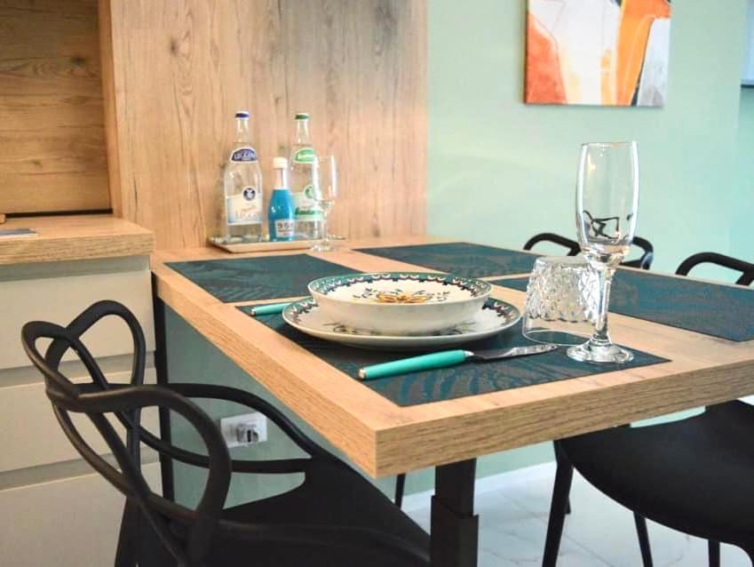 Dizeta Suite And Apartment ซาแลร์โน ภายนอก รูปภาพ