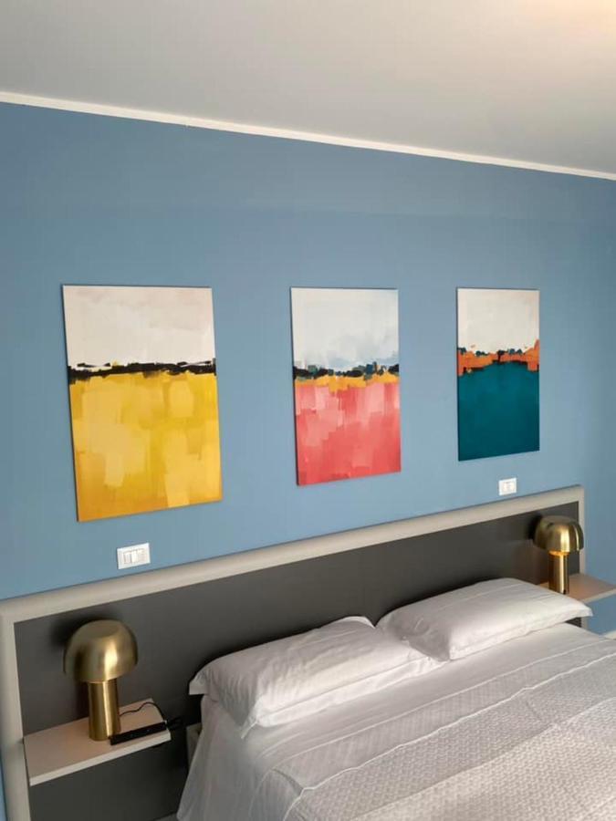 Dizeta Suite And Apartment ซาแลร์โน ภายนอก รูปภาพ