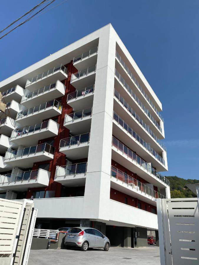 Dizeta Suite And Apartment ซาแลร์โน ภายนอก รูปภาพ