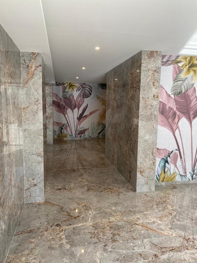 Dizeta Suite And Apartment ซาแลร์โน ภายนอก รูปภาพ