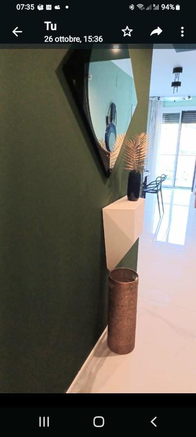 Dizeta Suite And Apartment ซาแลร์โน ภายนอก รูปภาพ